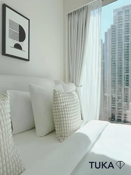 Apartamento Infinity Pool - Luxury 2-Bhk - Dubai Fountain View 0*,  Emiratos Árabes Unidos