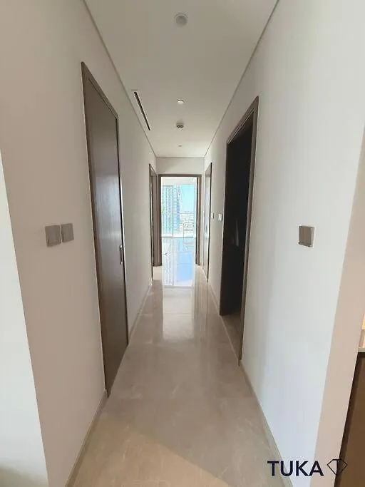 Infinity Pool - Luxury 2-Bhk - Dubai Fountain View Apartment United Arab Emirates